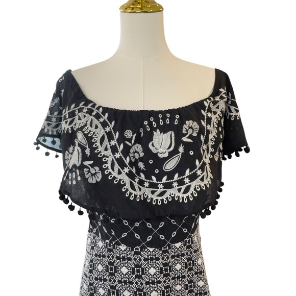 NWD Anthropologie Marisol Off-The-Shoulder Embroider Floral Dress Sz 8 *No belt - Picture 4 of 16